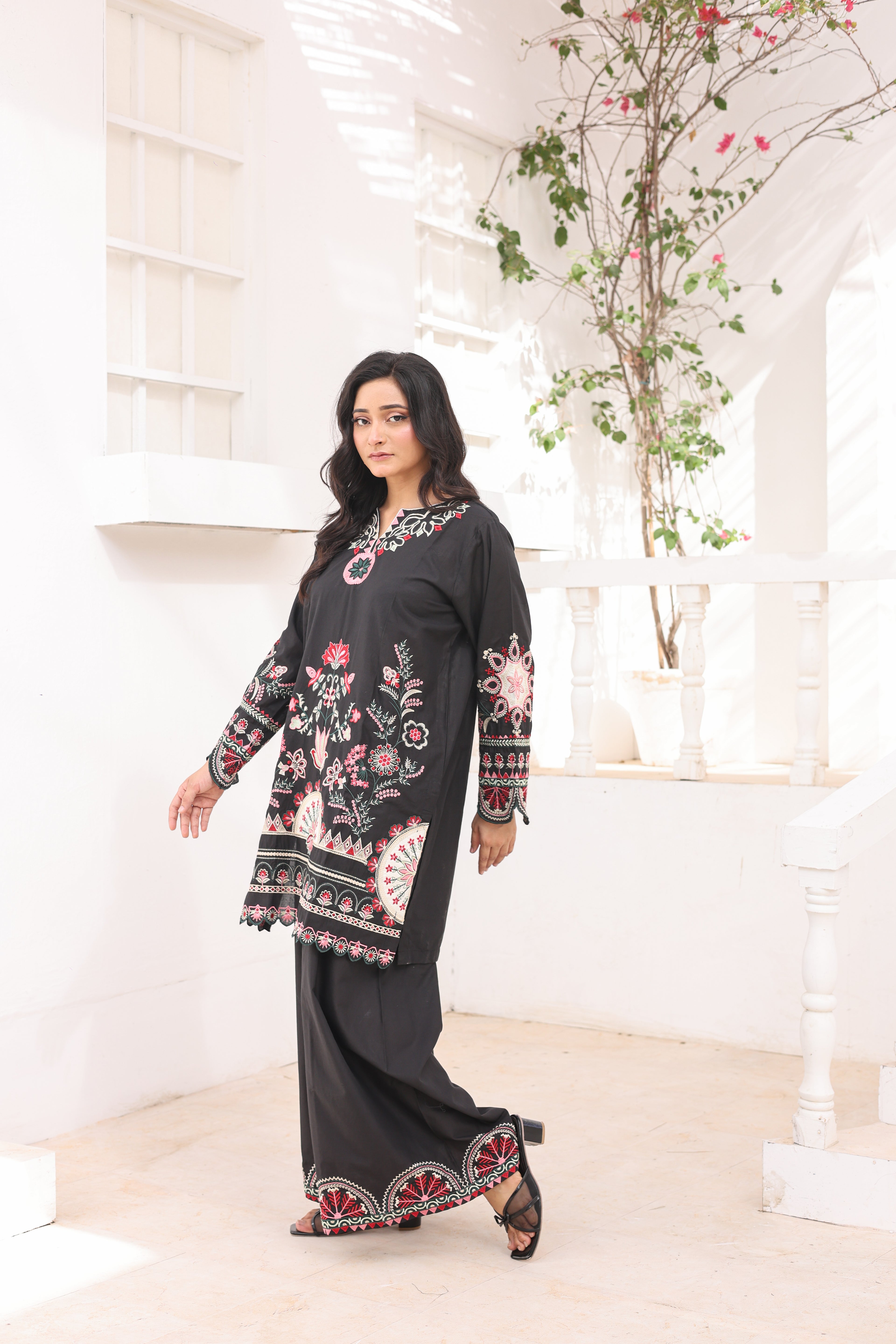 Aplic 2 Pcs Embroidered Lawn Co-ards Set | Black