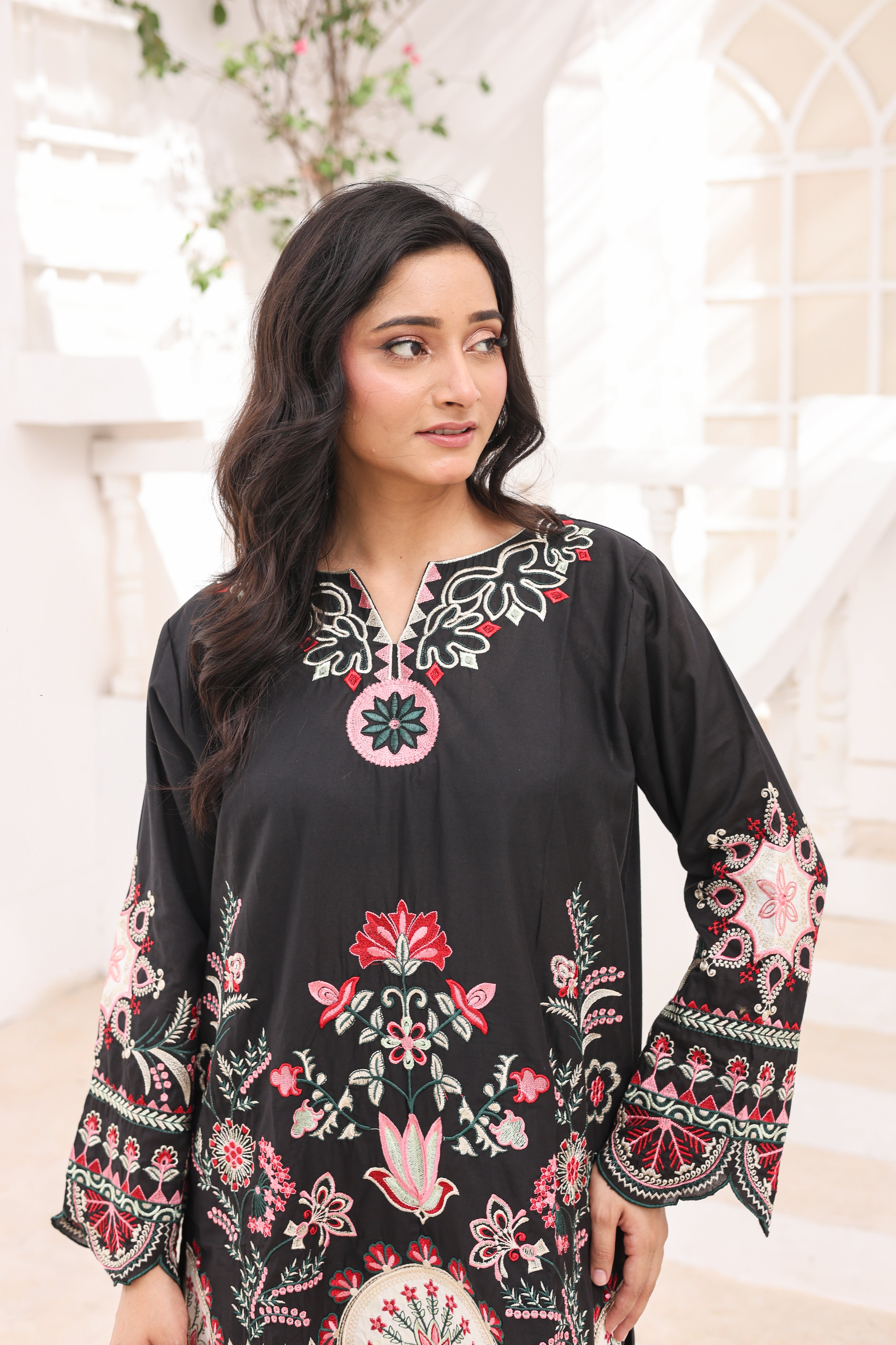 Aplic 2 Pcs Embroidered Lawn Co-ards Set | Black