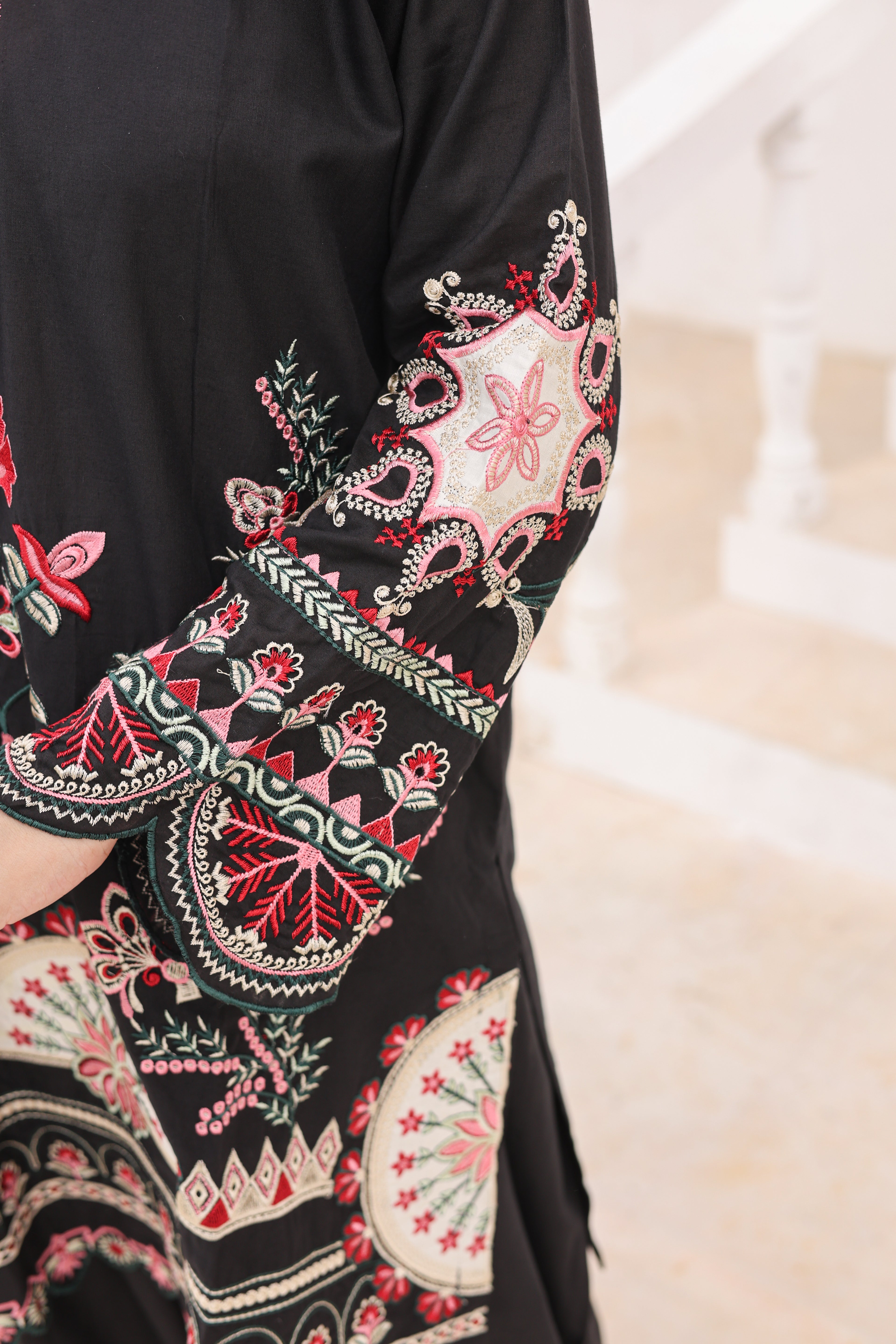Aplic 2 Pcs Embroidered Lawn Co-ards Set | Black