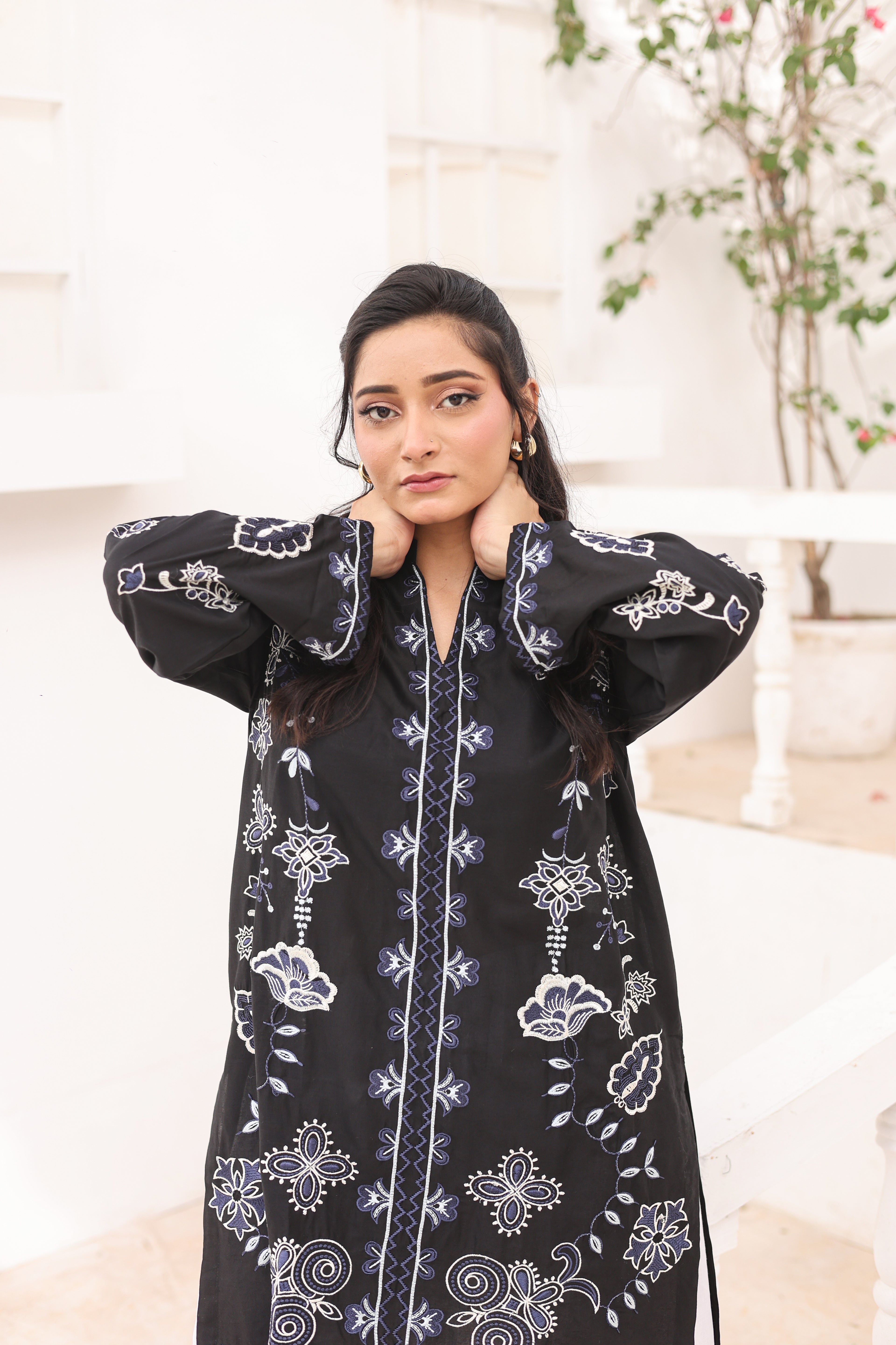 Pine 2 Pcs Embroidered Lawn Co-ards Set | Black & Off-White