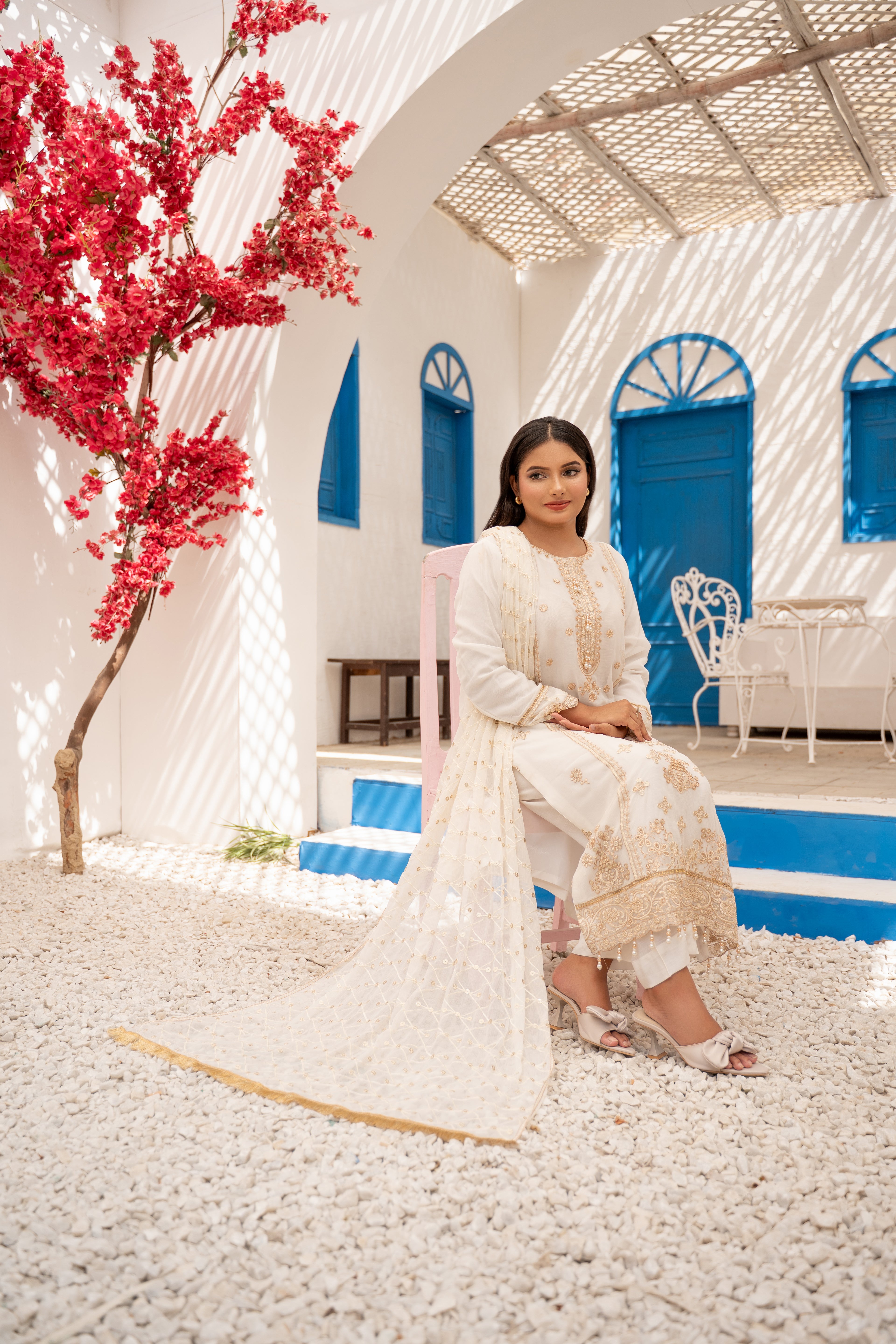 03-Piece Anabiya Semi Stitched Chiffon Suit White