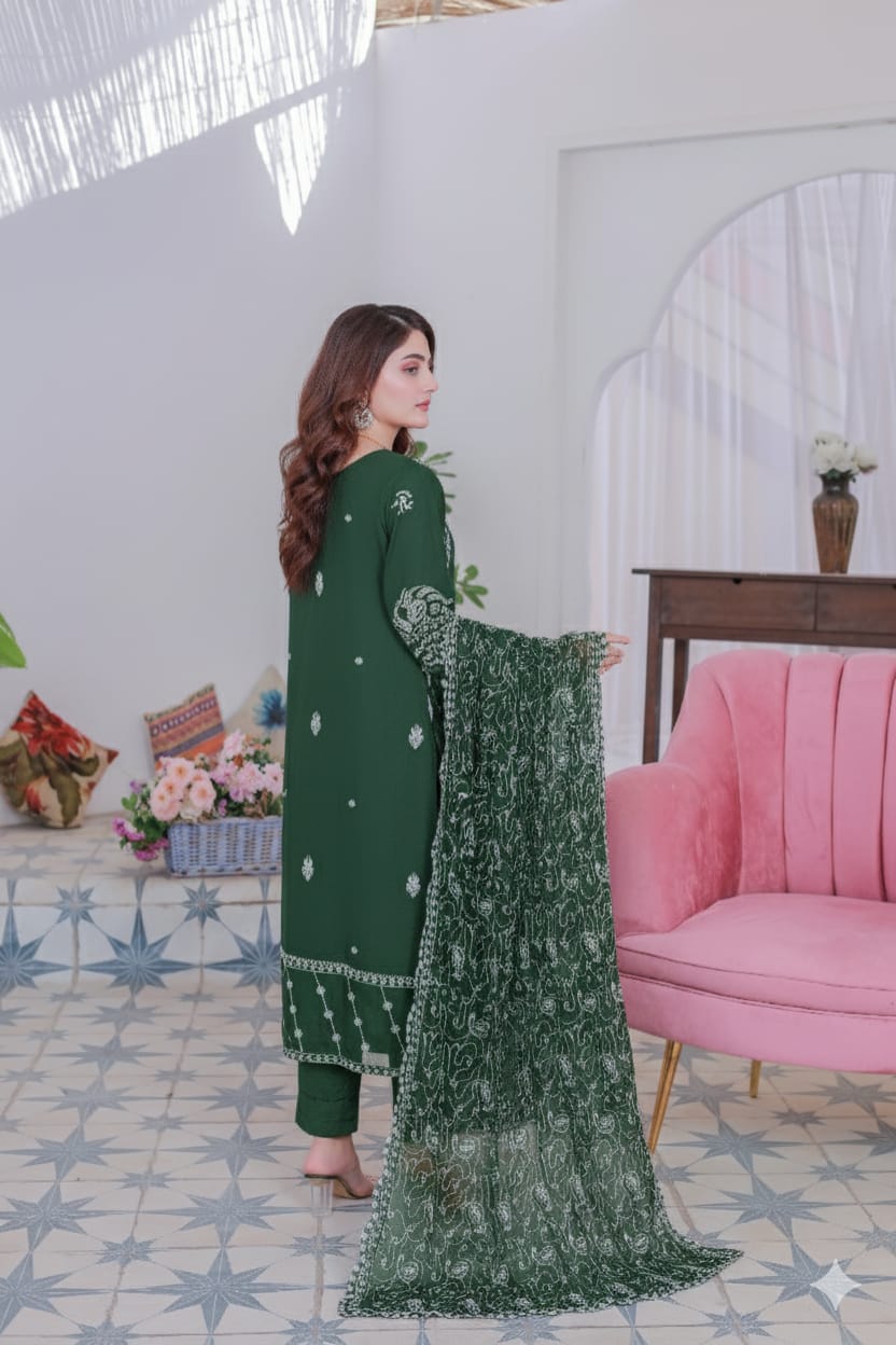 Mahpara 03-Piece Embroidered Green Chiffon Suit