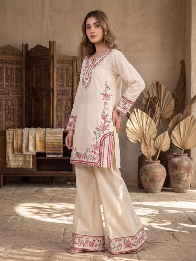 Tesoro 2 Pcs Embroidered Lawn Co-ards Set Off-White